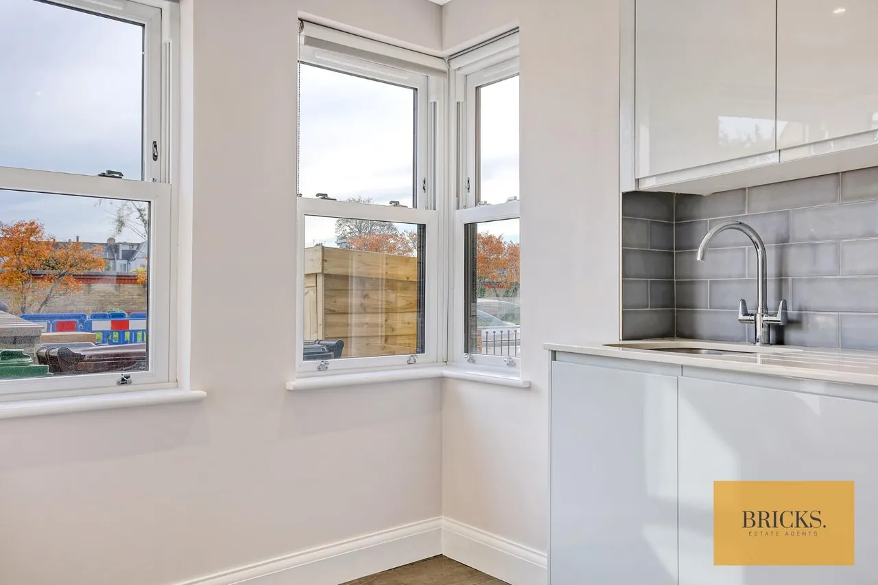 Grove Green Road, London, E11 4EN, photo 10