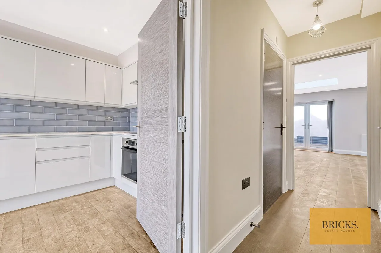 Grove Green Road, London, E11 4EN, photo 6