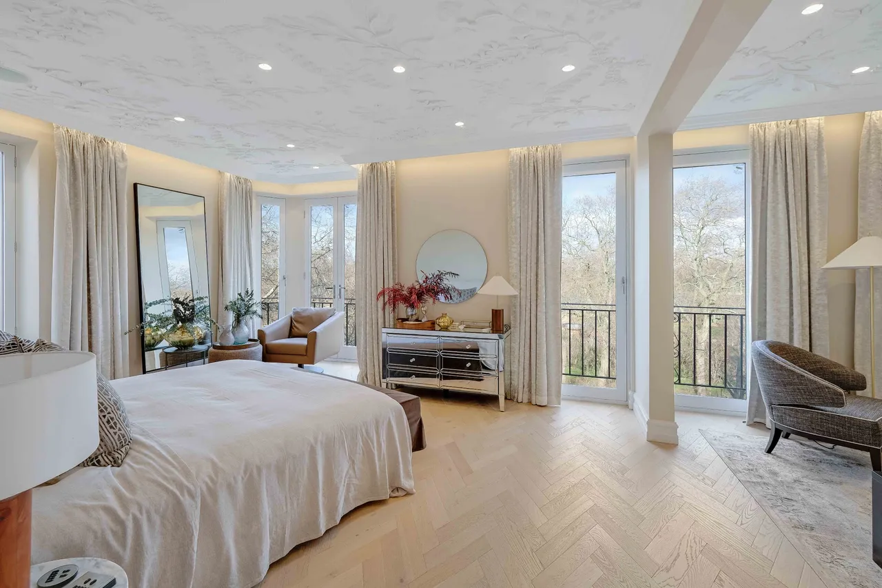 Wellington Court, SW1X, photo 13