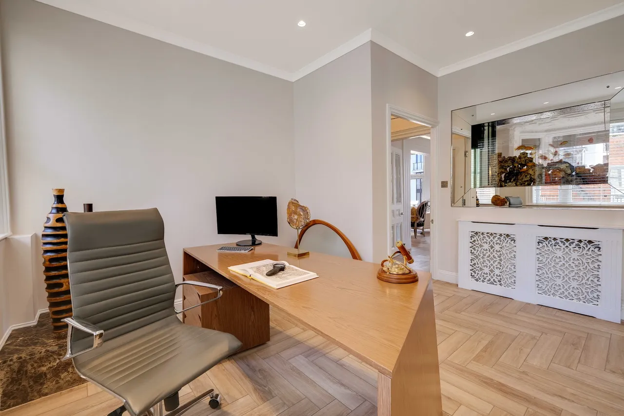 Wellington Court, SW1X, photo 10