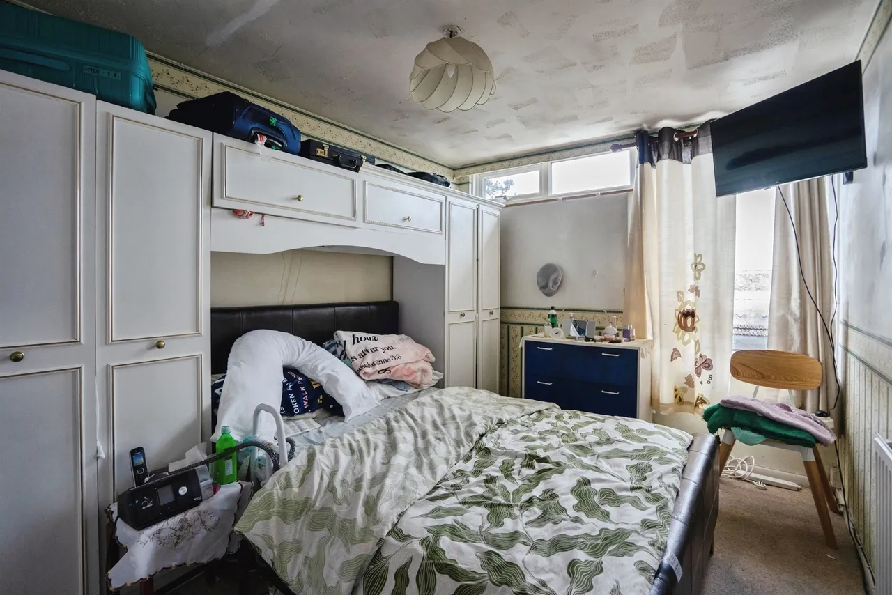 Meadow Road, Worthing, photo 8