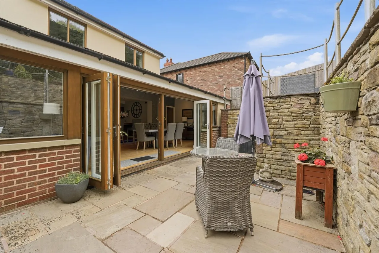 Ecton Avenue, Macclesfield, photo 23