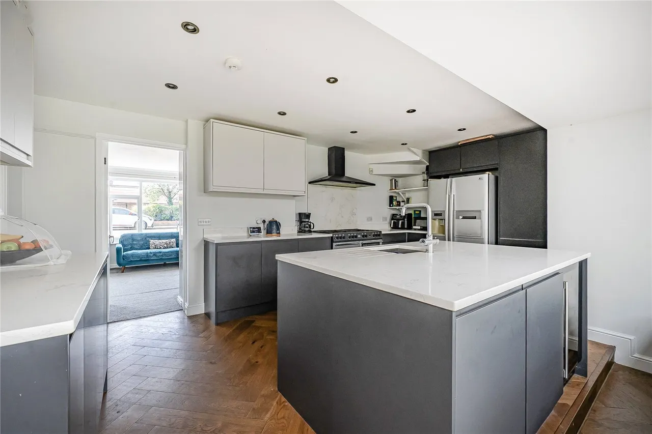 Bell Lane, Staplehurst, TN12, photo 2