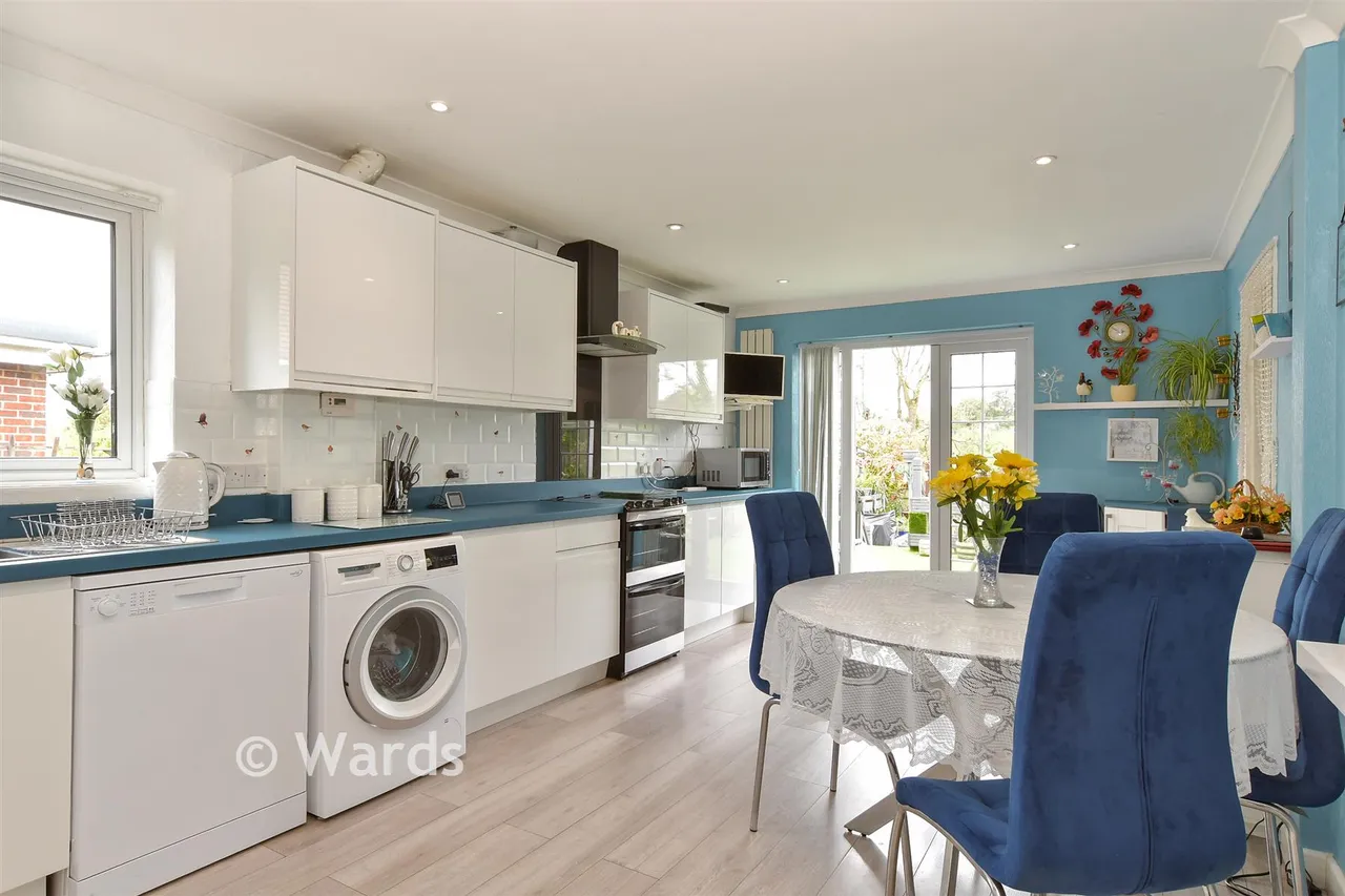 Hillside Road, Minster-On-Sea, ME12, photo 3