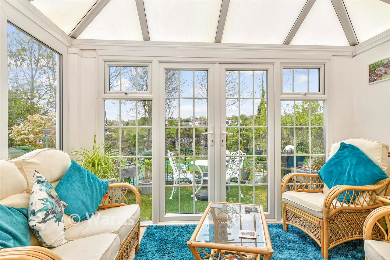 Hillside Road, Minster-On-Sea, ME12, photo 2