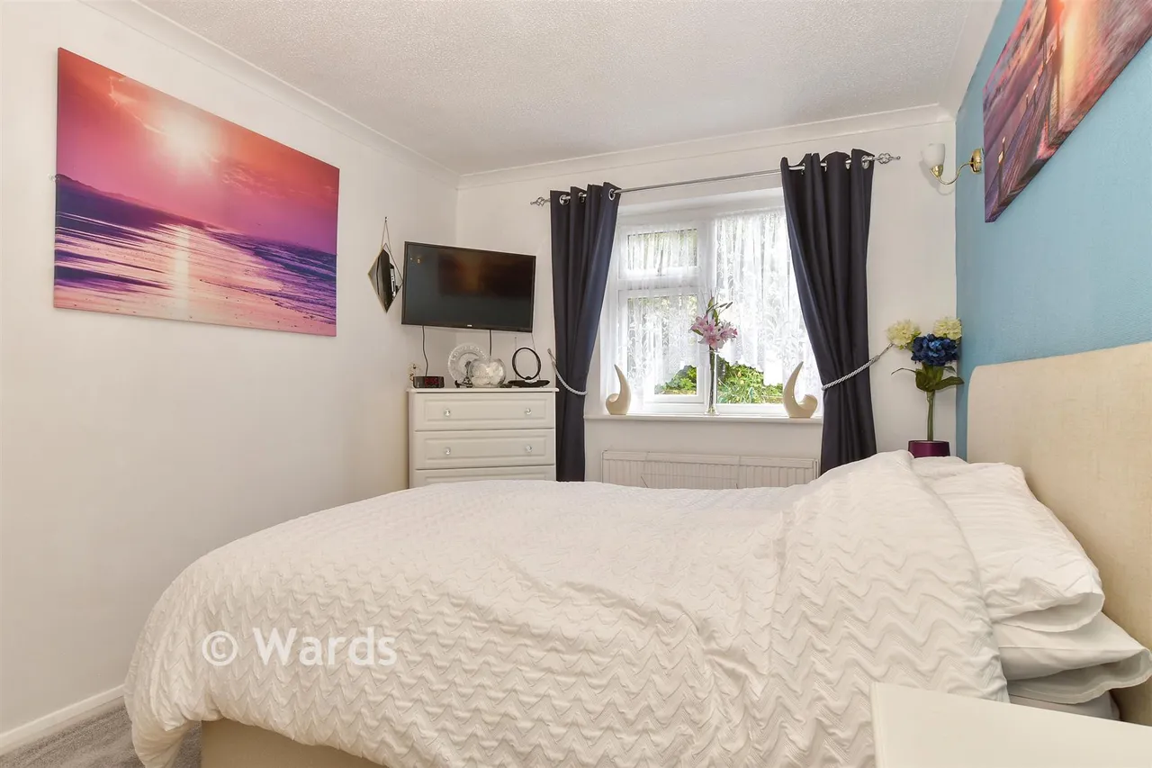 Hillside Road, Minster-On-Sea, ME12, photo 8