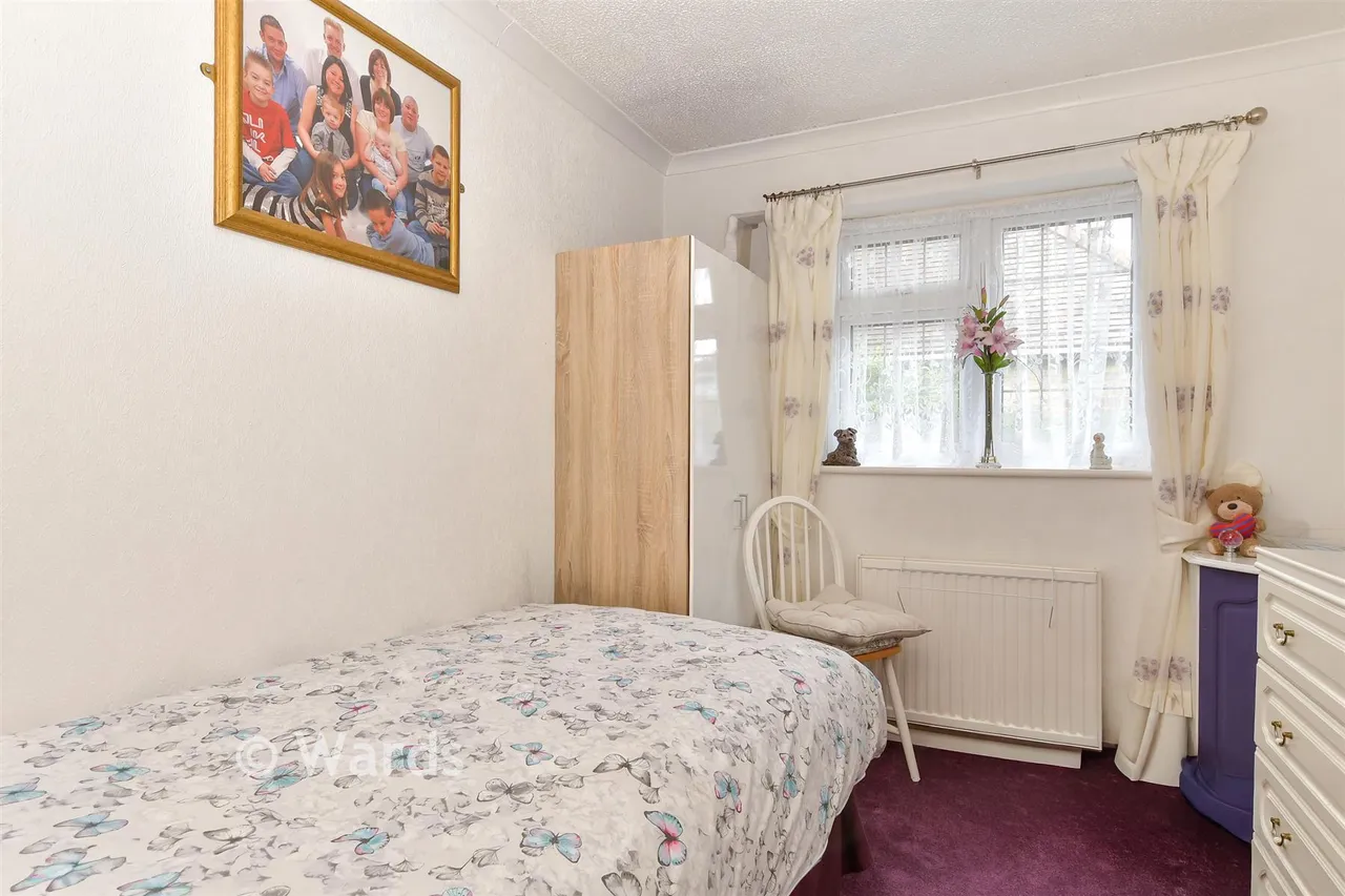 Hillside Road, Minster-On-Sea, ME12, photo 9