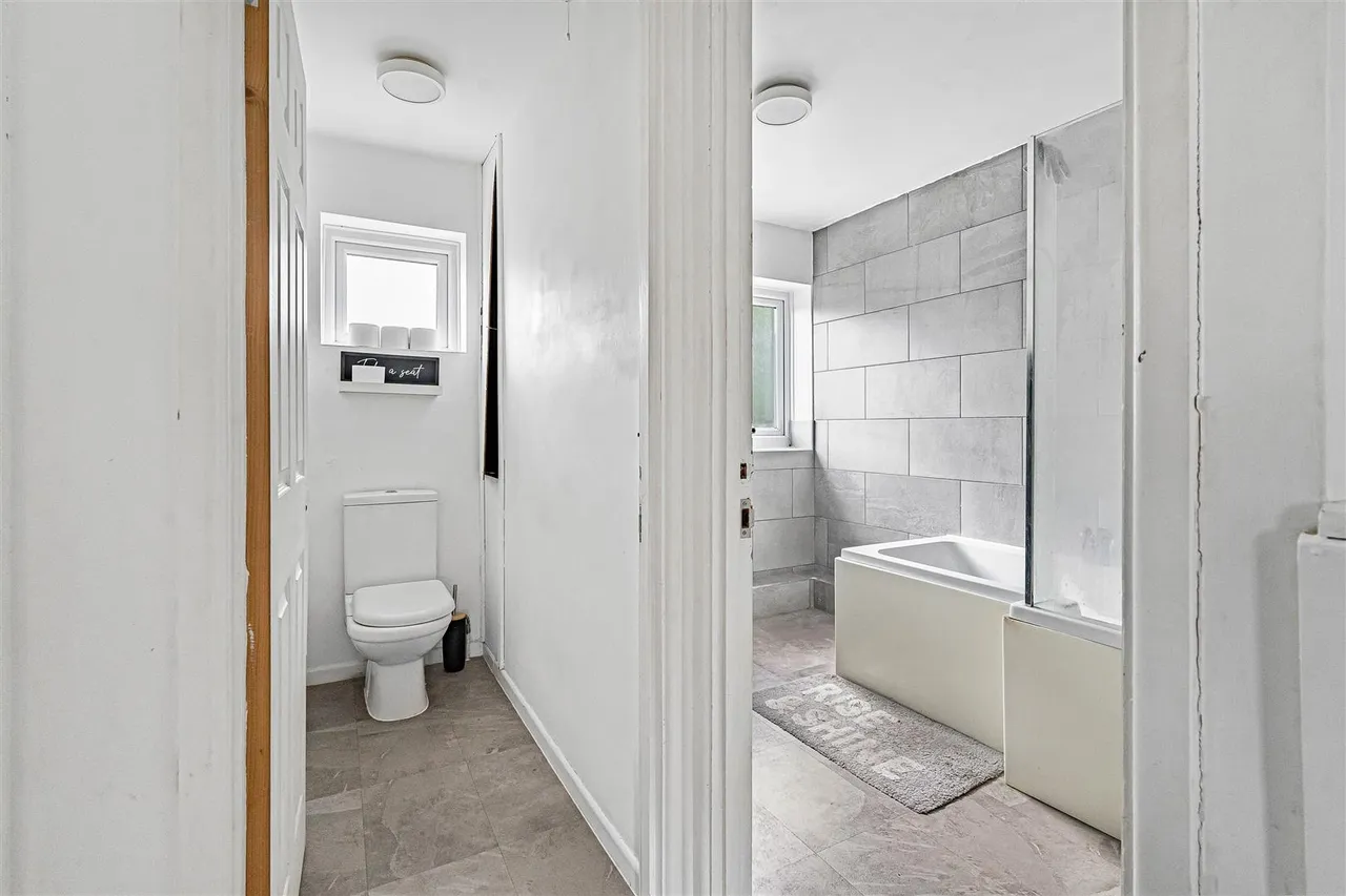 Kingsway, Caversham, RG4, photo 20