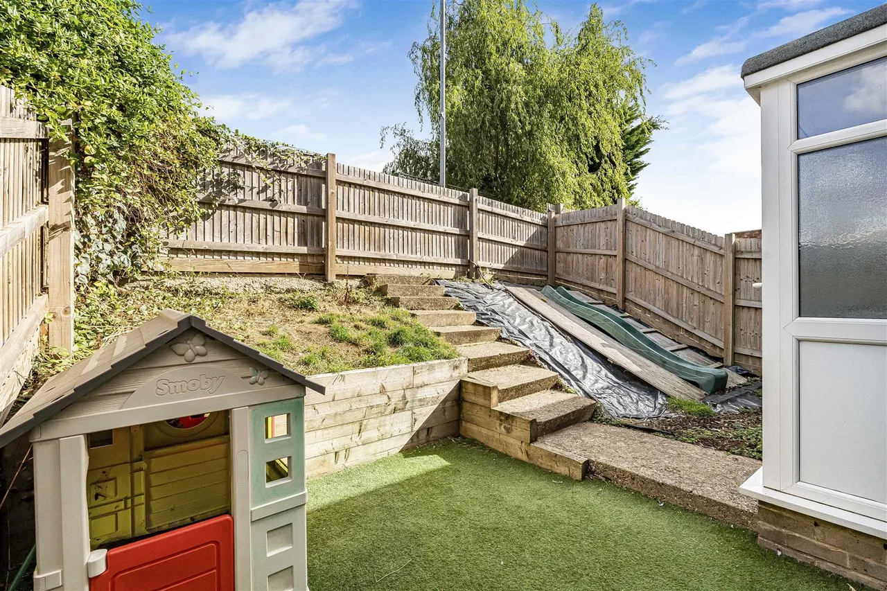 Kingsway, Caversham, RG4, photo 4