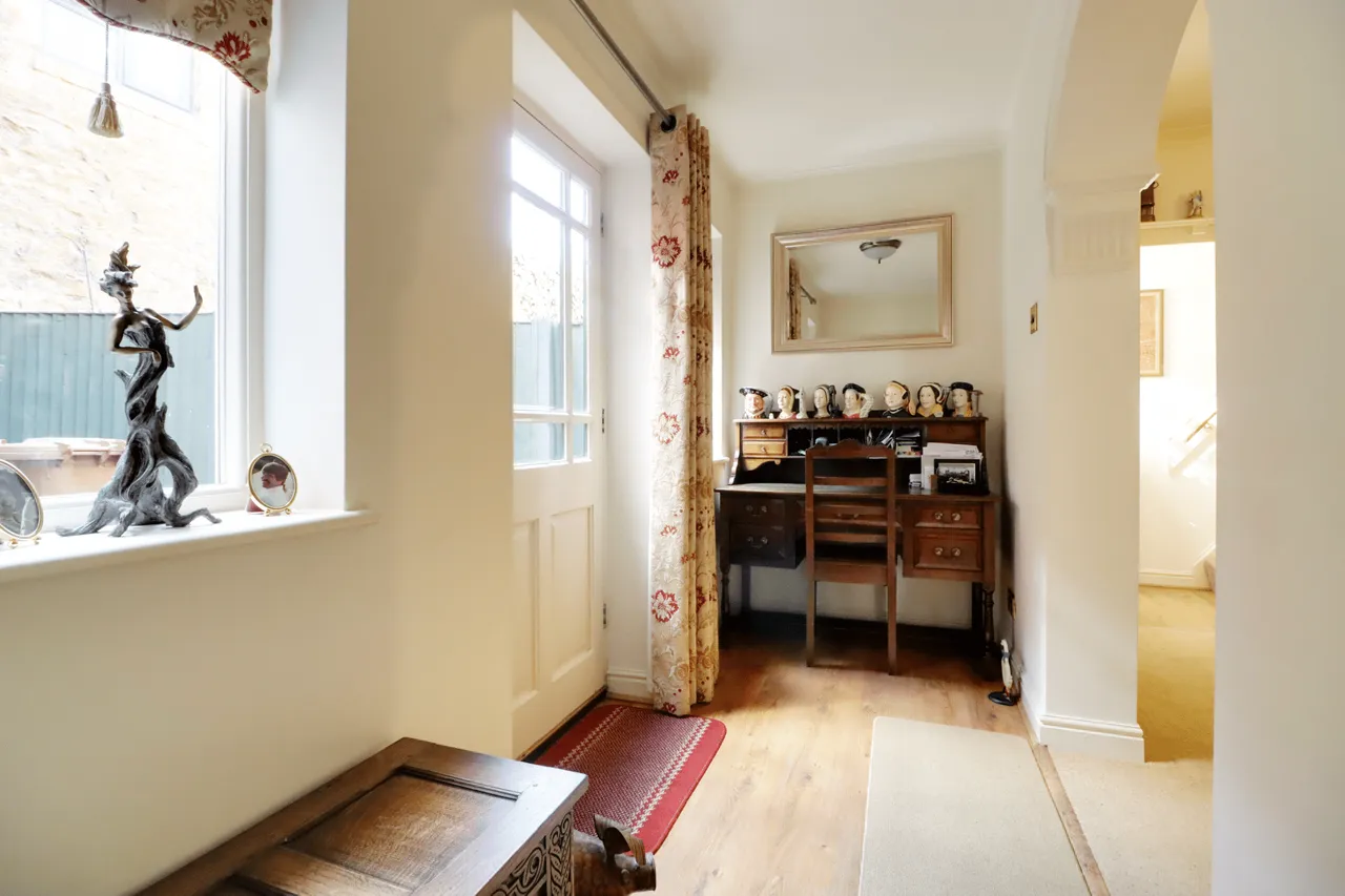 High Street, Burton-Upon-Stather, DN15, photo 6