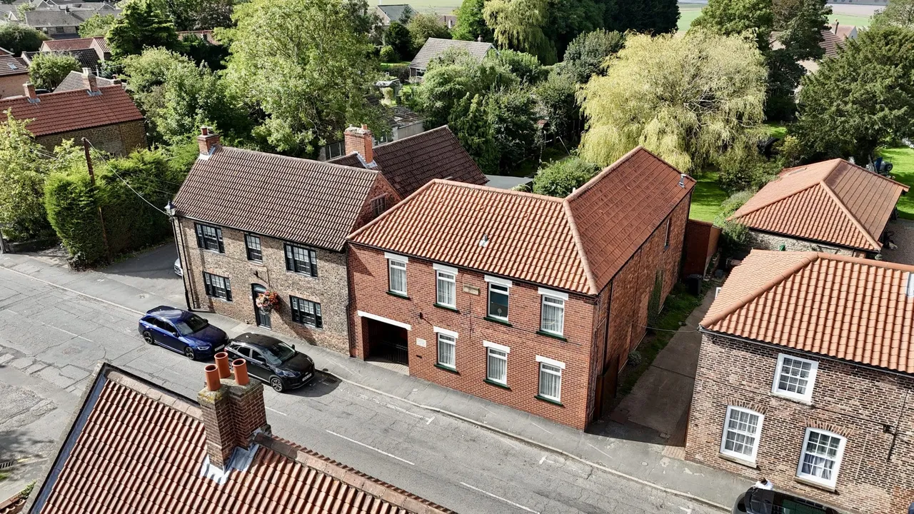 4 bed house for sale, High Street, Burton-Upon-Stather, DN15