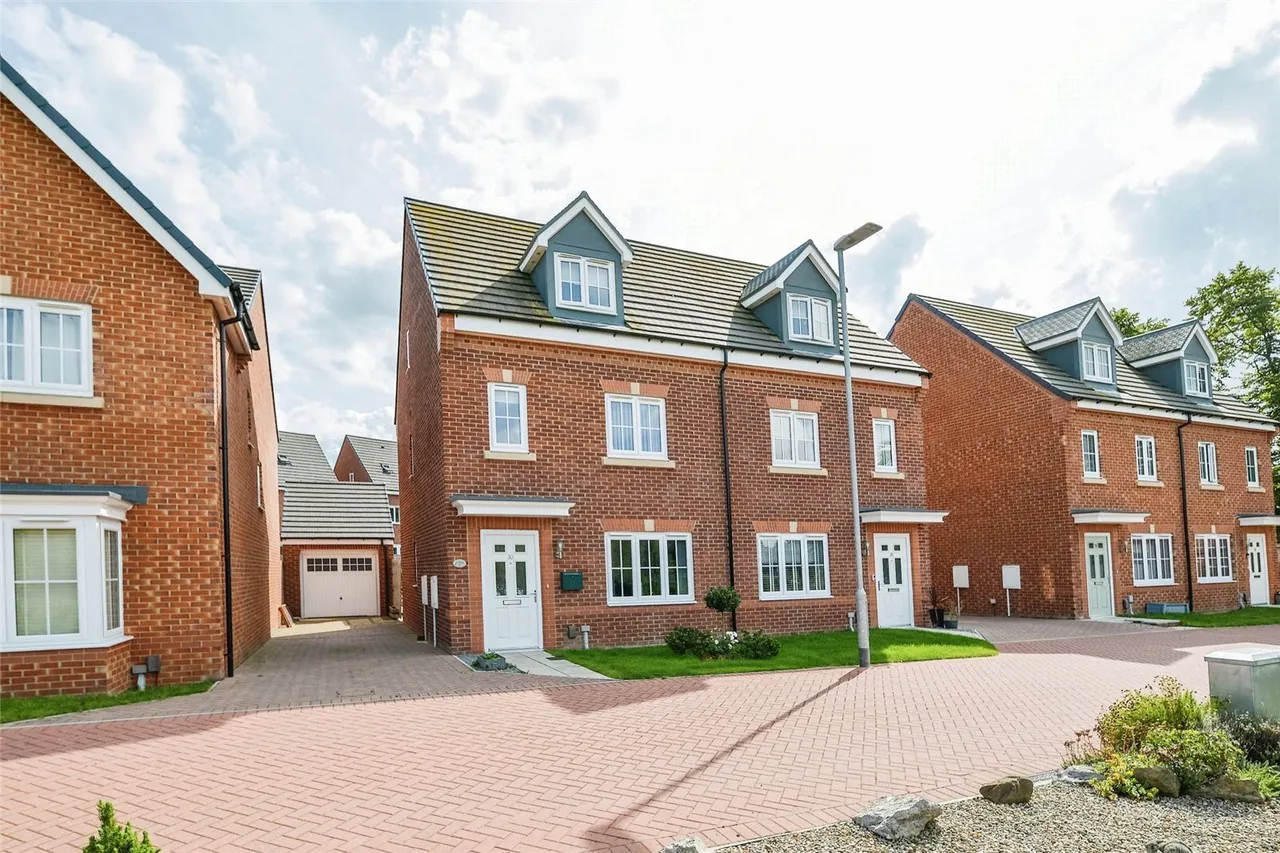 4 bed house for sale — Ceremony Wynd, Middlesbrough, North Yorkshire, TS4