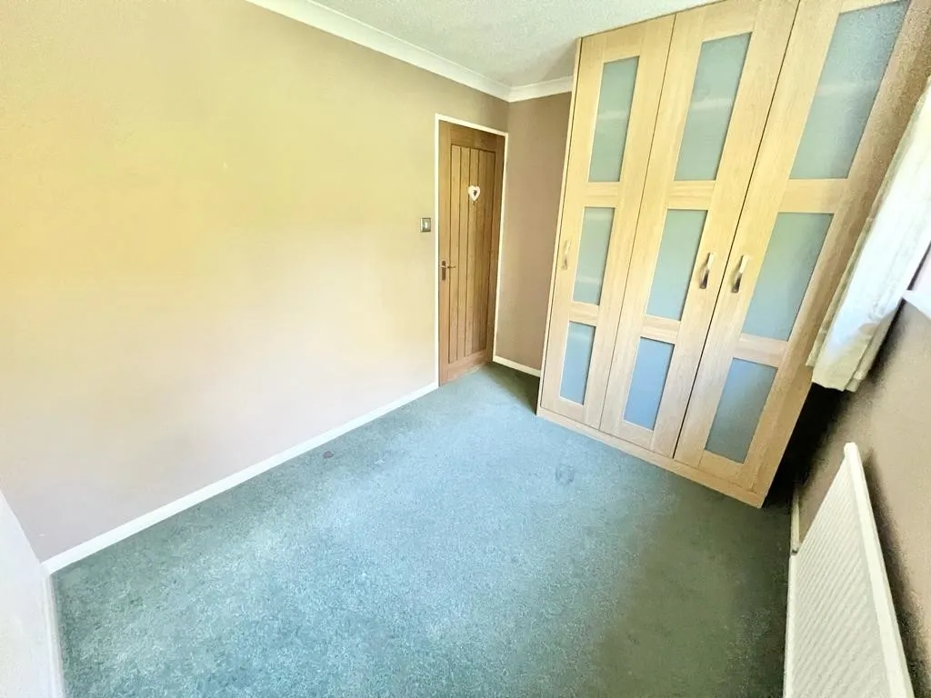 Frimley Green, Camberley, photo 2