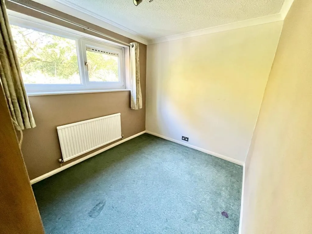 Frimley Green, Camberley, photo 3