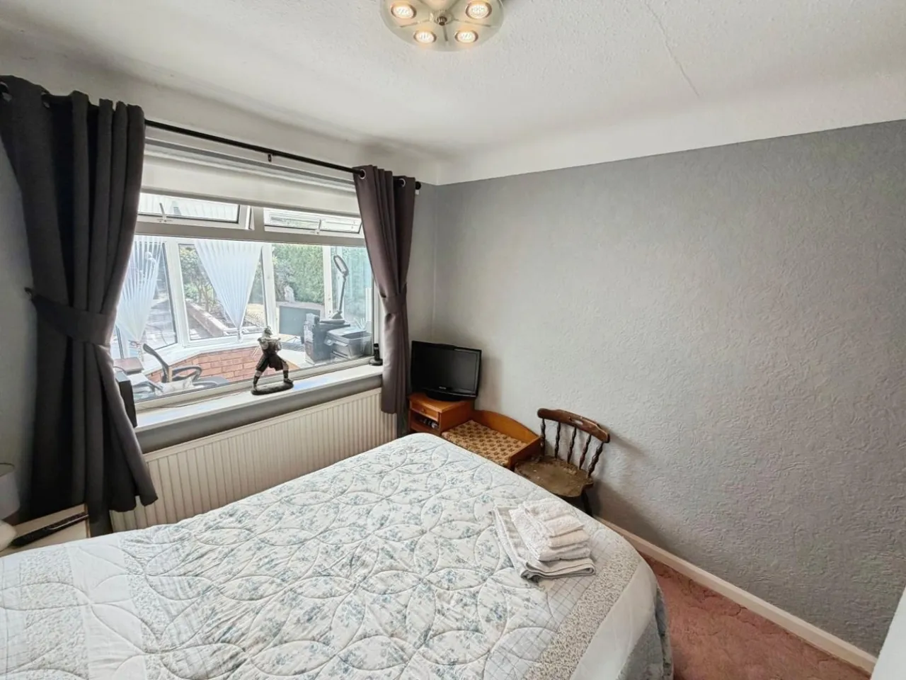 Windermere Road, CH65, photo 21