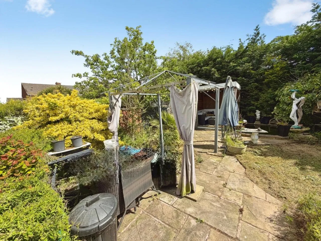 Windermere Road, CH65, photo 36