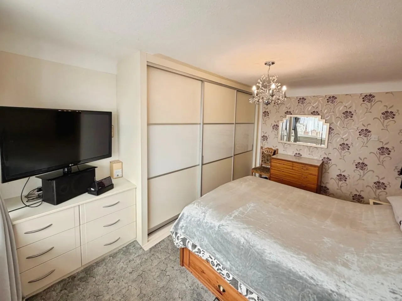 Windermere Road, CH65, photo 16