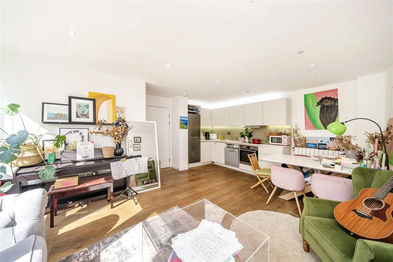Ottley Drive, London, SE3 9FT, photo 2