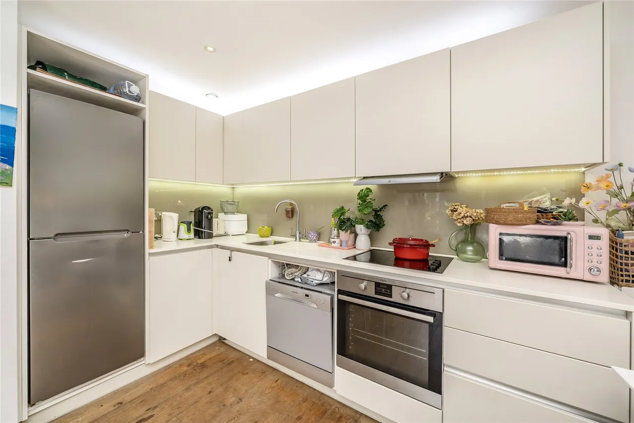 Ottley Drive, London, SE3 9FT, photo 3