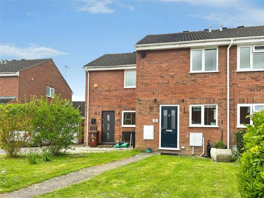 2 bed house for sale, Lalande Close, Wokingham, RG41