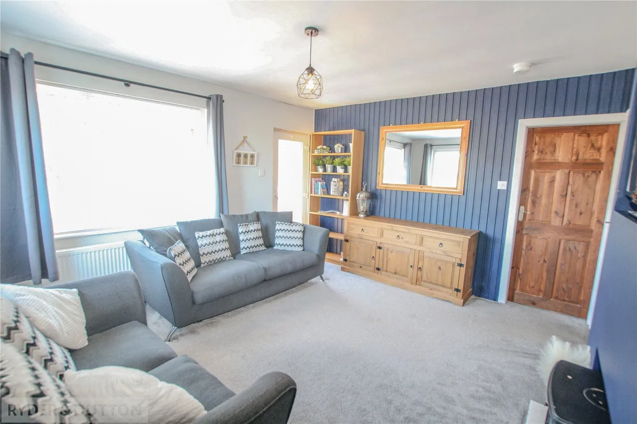 Beaumont Street, Netherton, HD4, photo 5
