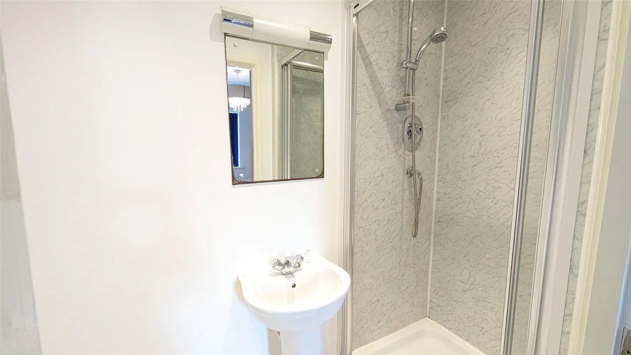 Edward Road, West Bridgford, NG2, photo 8