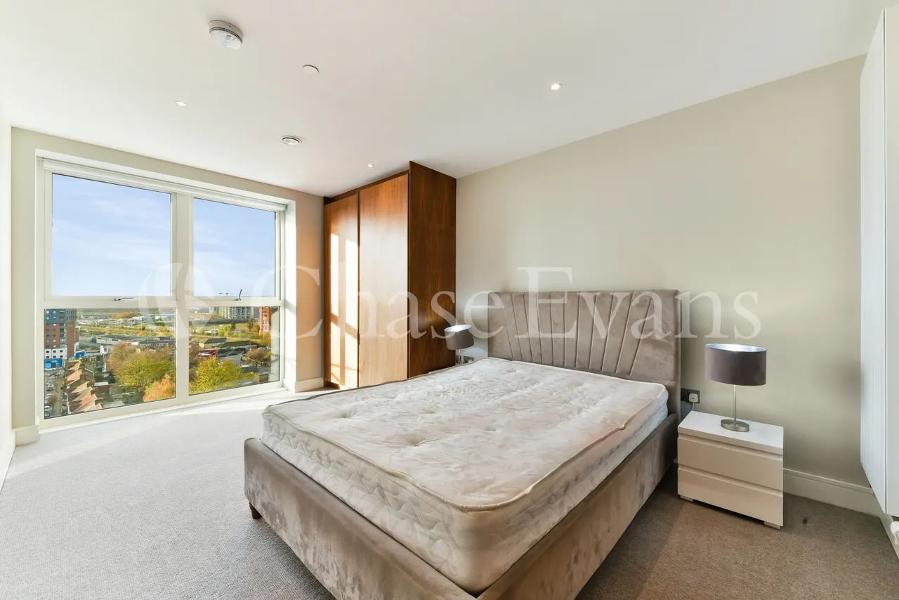 Merrick Road, Southall, UB2, photo 6
