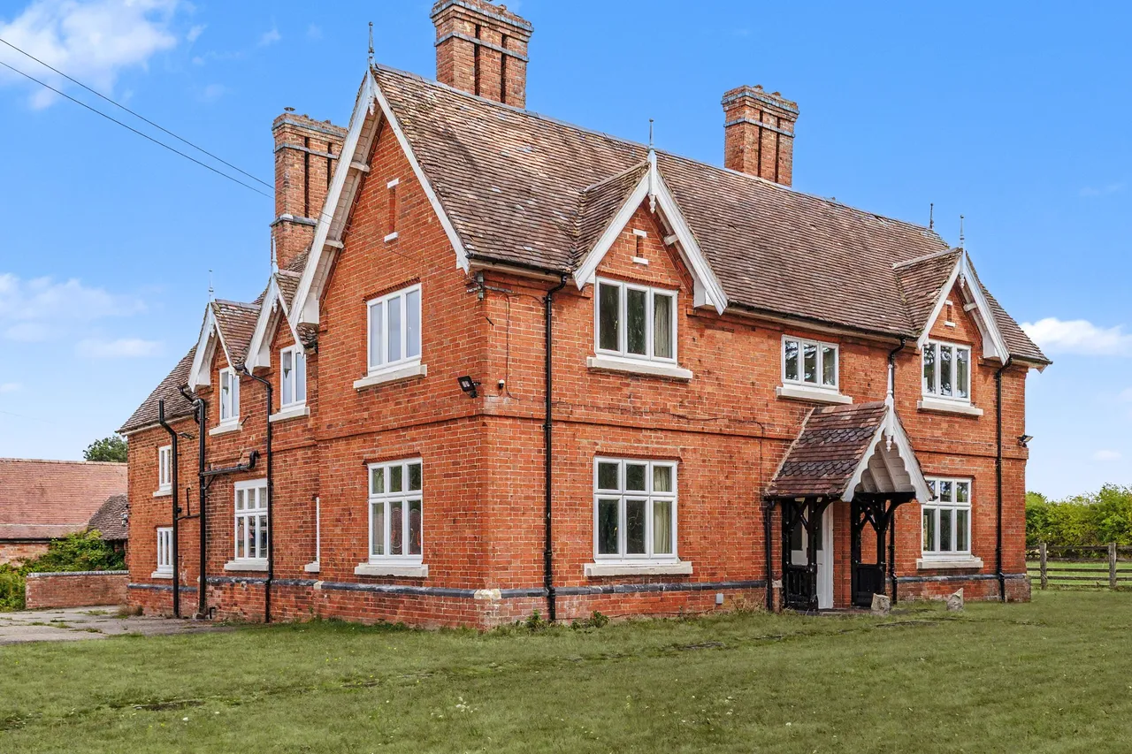 6 bed house for sale — Spernal Lane, Spernal, B80