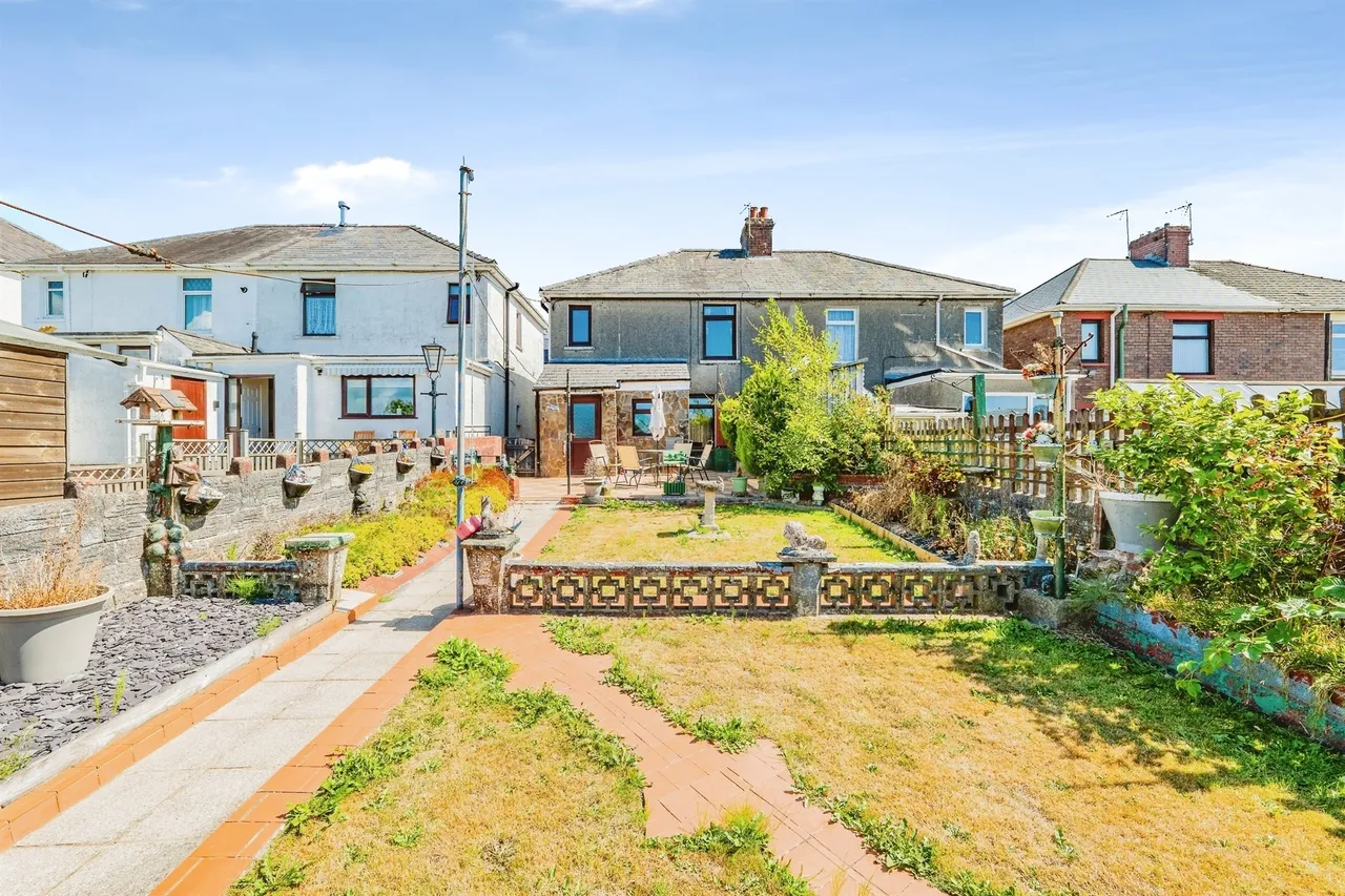 Charles Street, Bridgend, CF31, photo 10