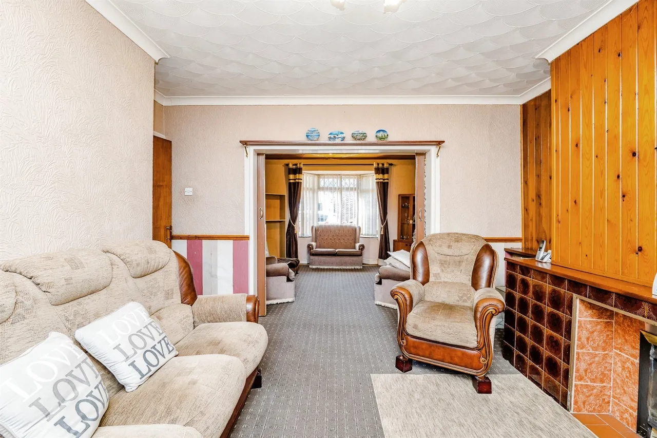 Charles Street, Bridgend, CF31, photo 5
