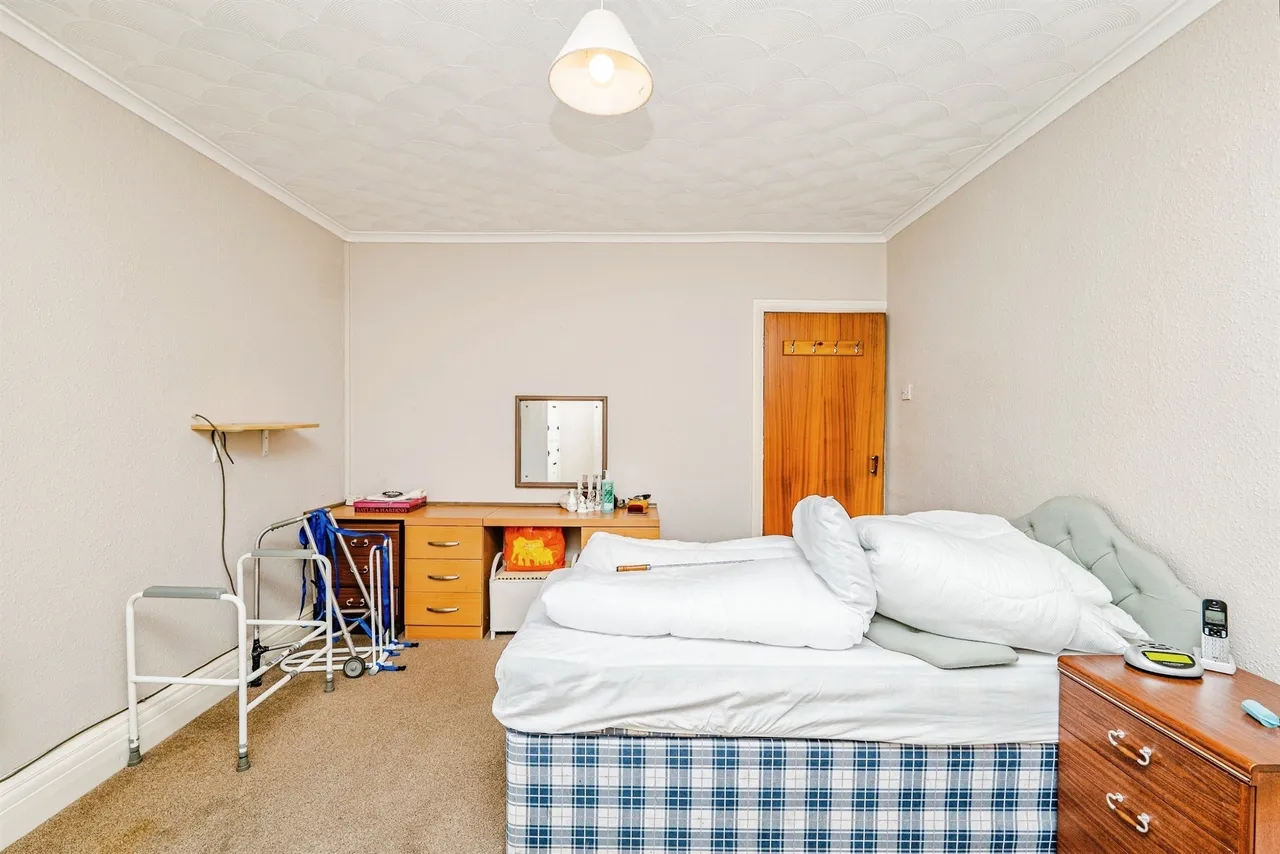 Charles Street, Bridgend, CF31, photo 15