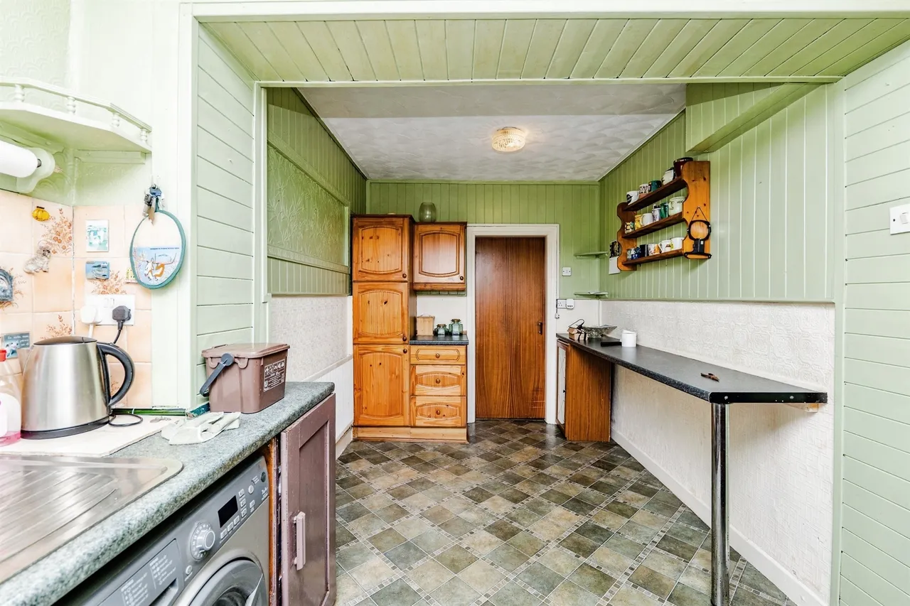 Charles Street, Bridgend, CF31, photo 8