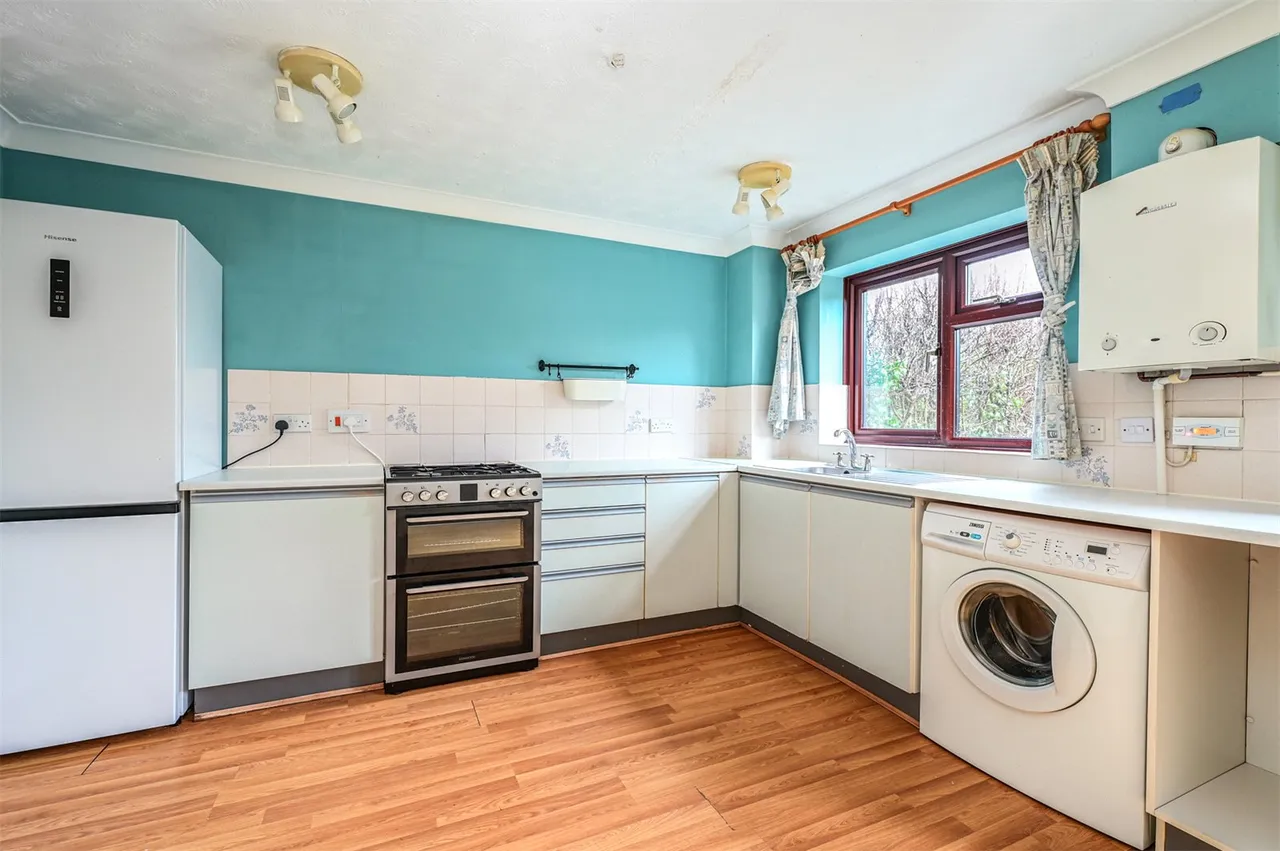 Burgess Close, Odiham, RG29, photo 7