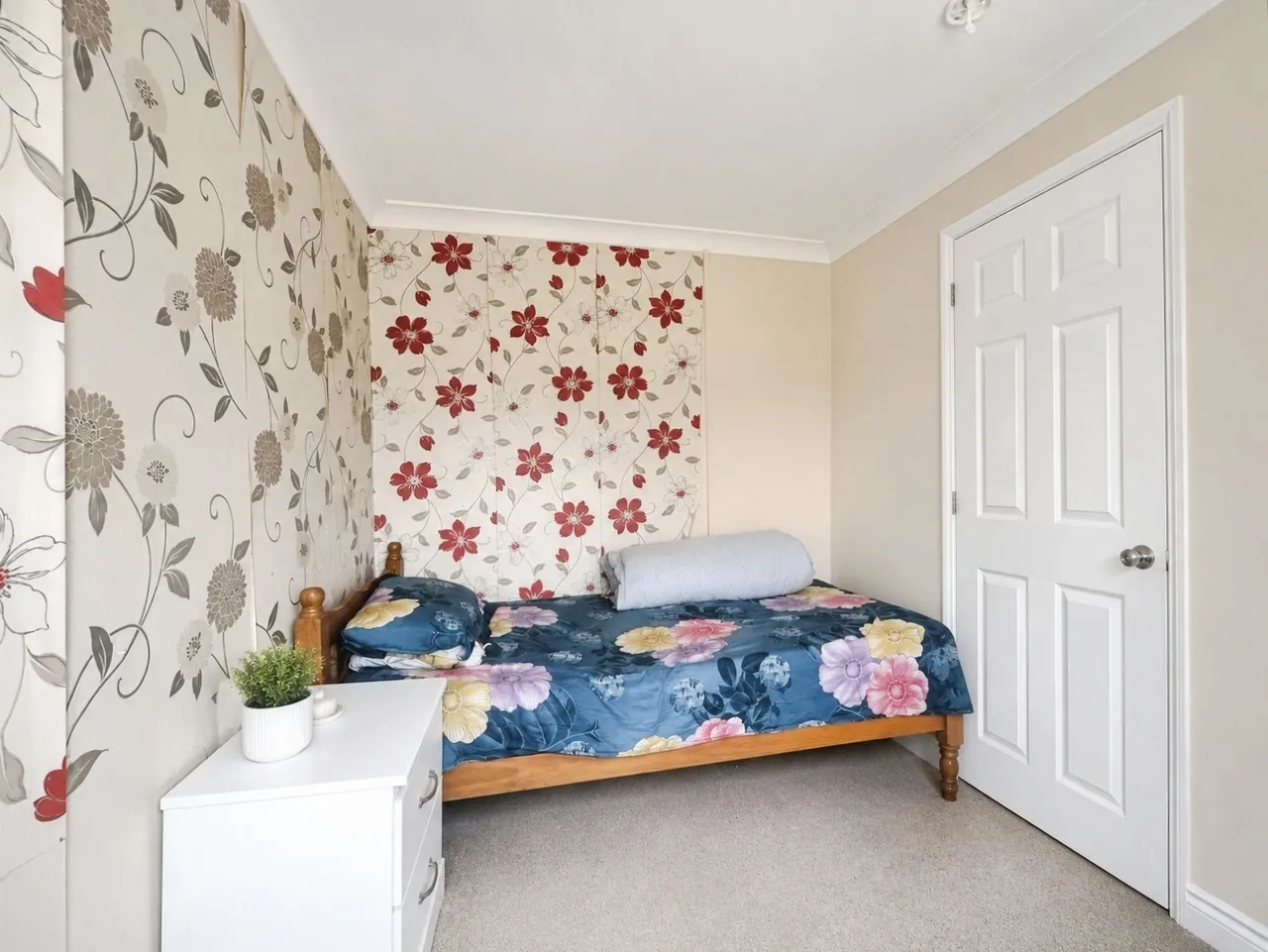 Parkland Drive, Bracknell, Berkshire, RG12 2QD, photo 3