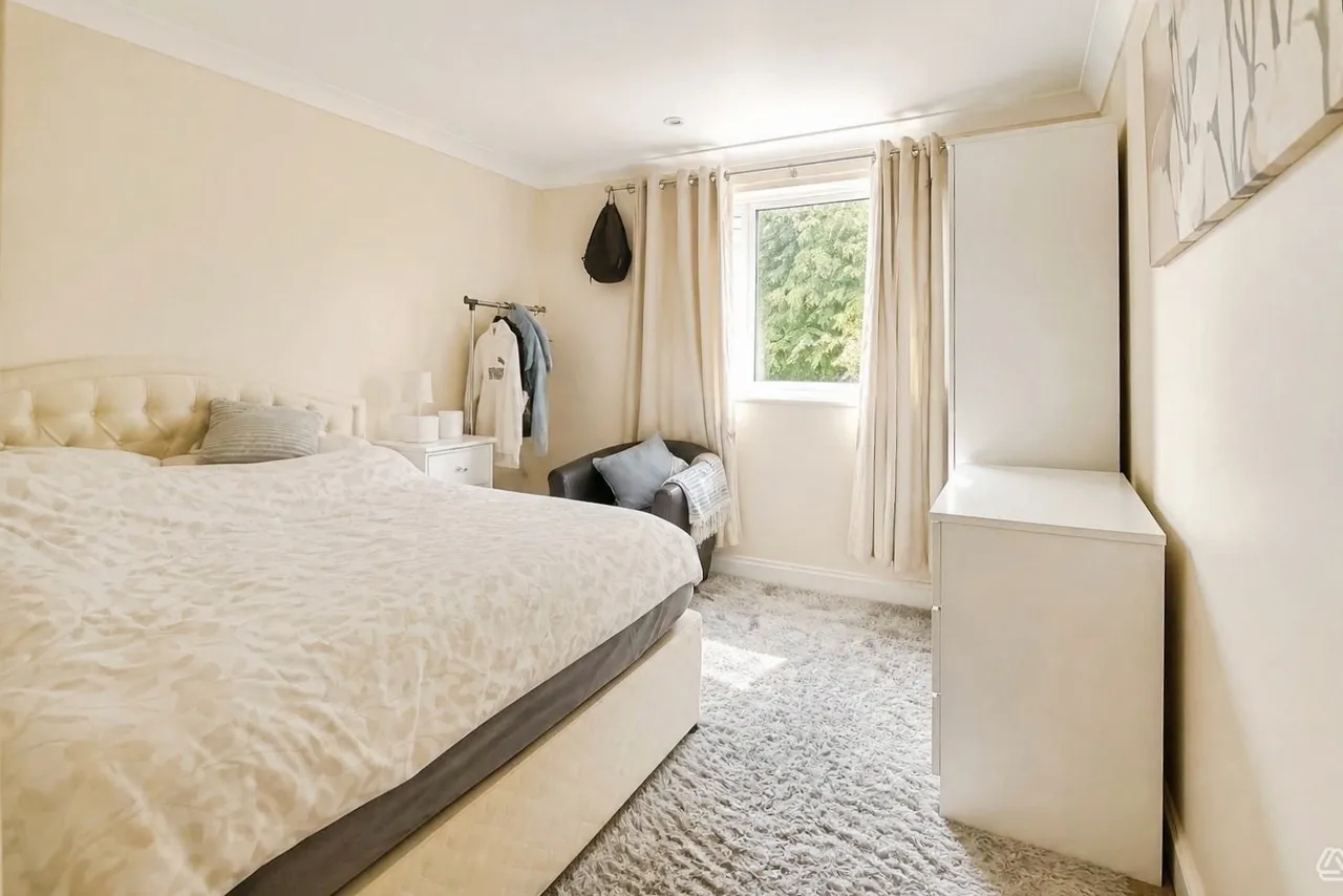Parkland Drive, Bracknell, Berkshire, RG12 2QD, photo 5