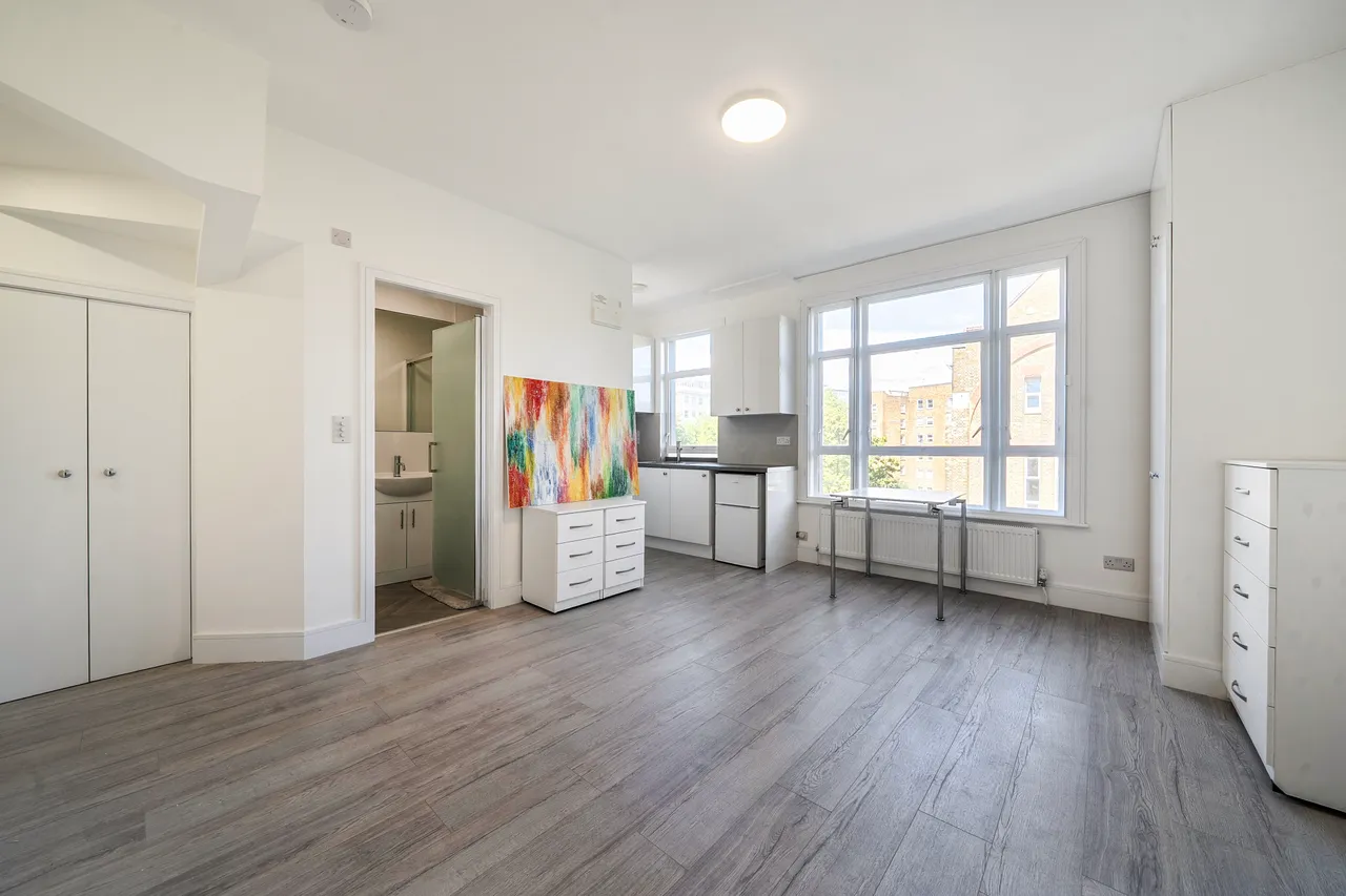 Flat G, 25 Warwick Road, London, photo 2