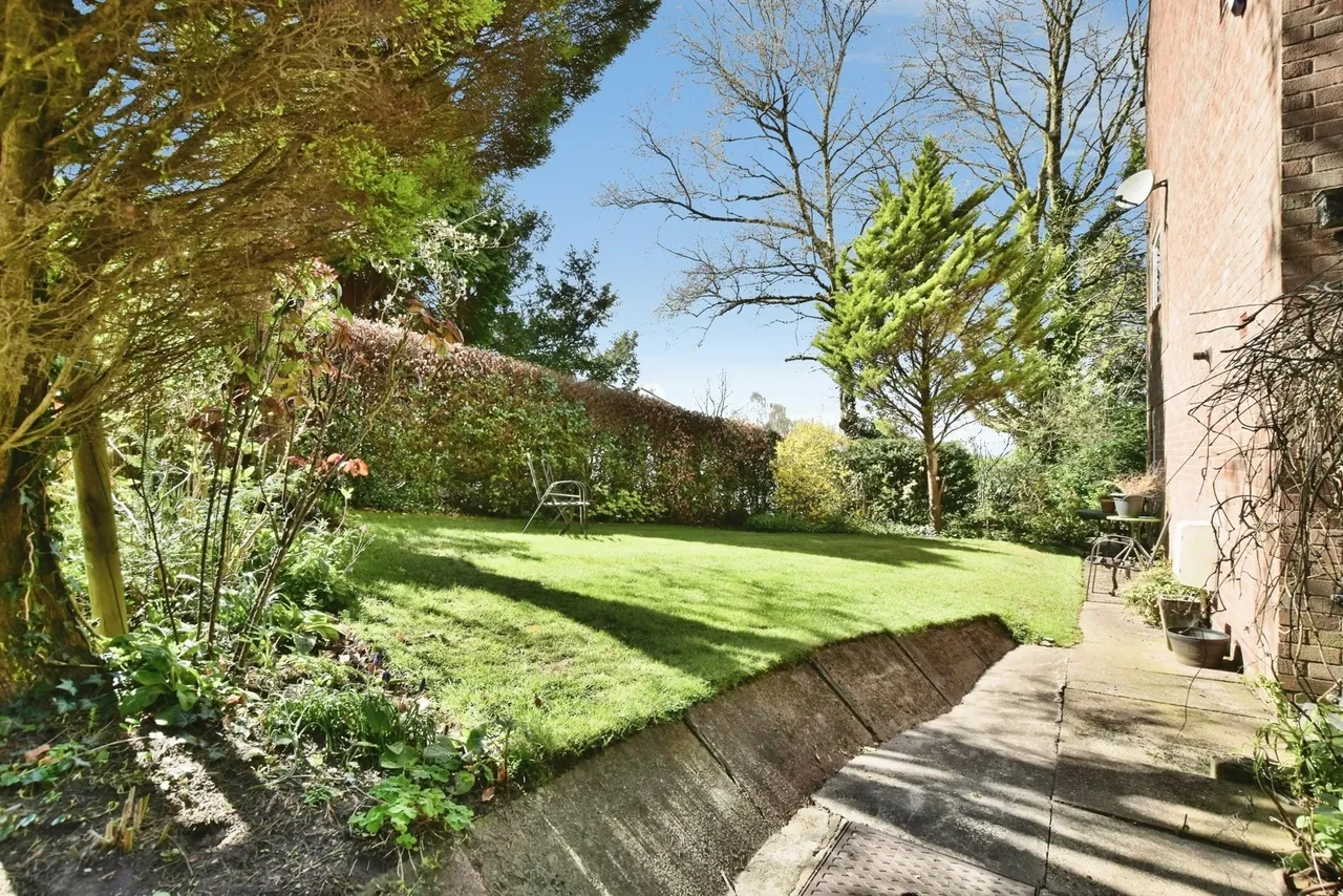 Beechfield Road, ALDERLEY EDGE, Cheshire, SK9, photo 11