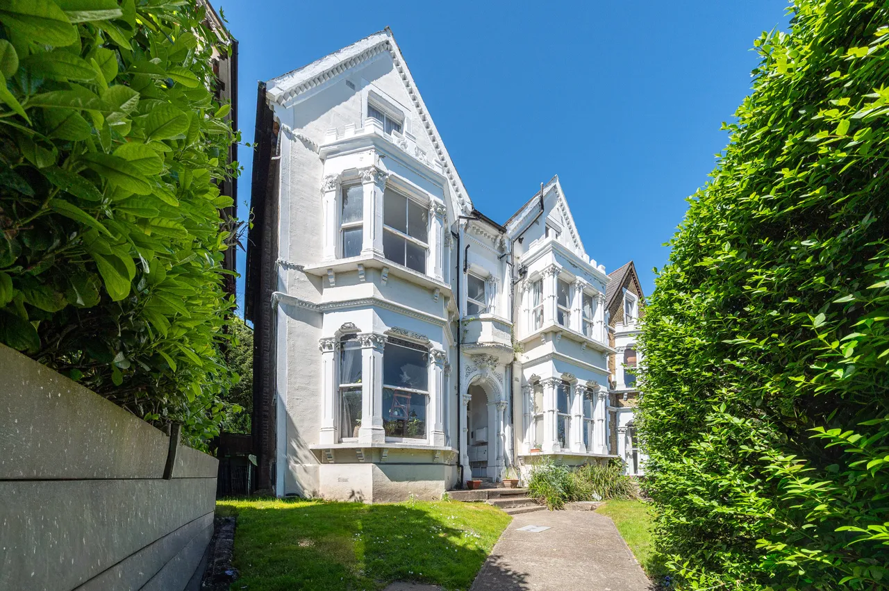 1 bed flat for sale, London, SE19