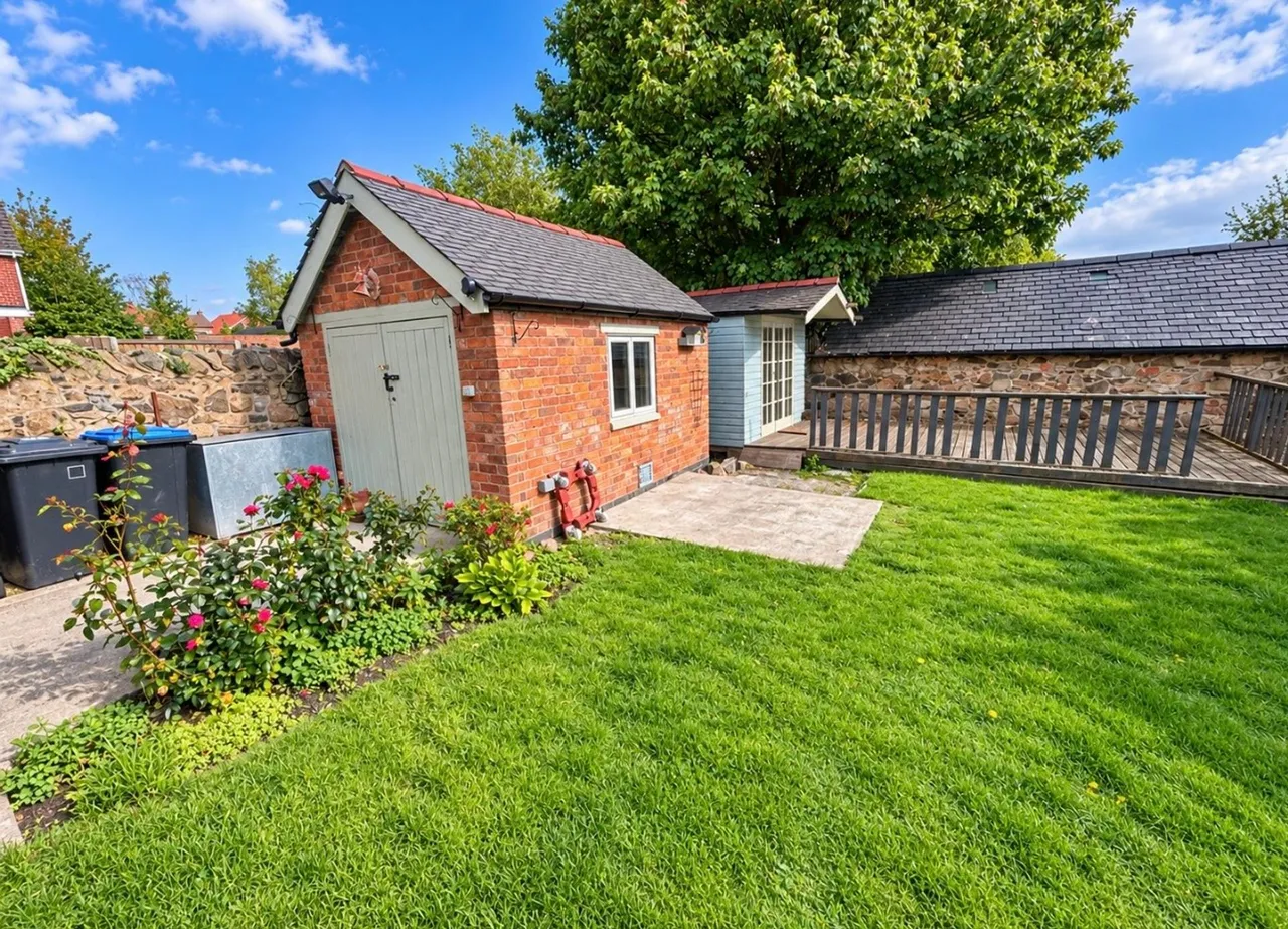 Main Street, Markfield, LE67, photo 11