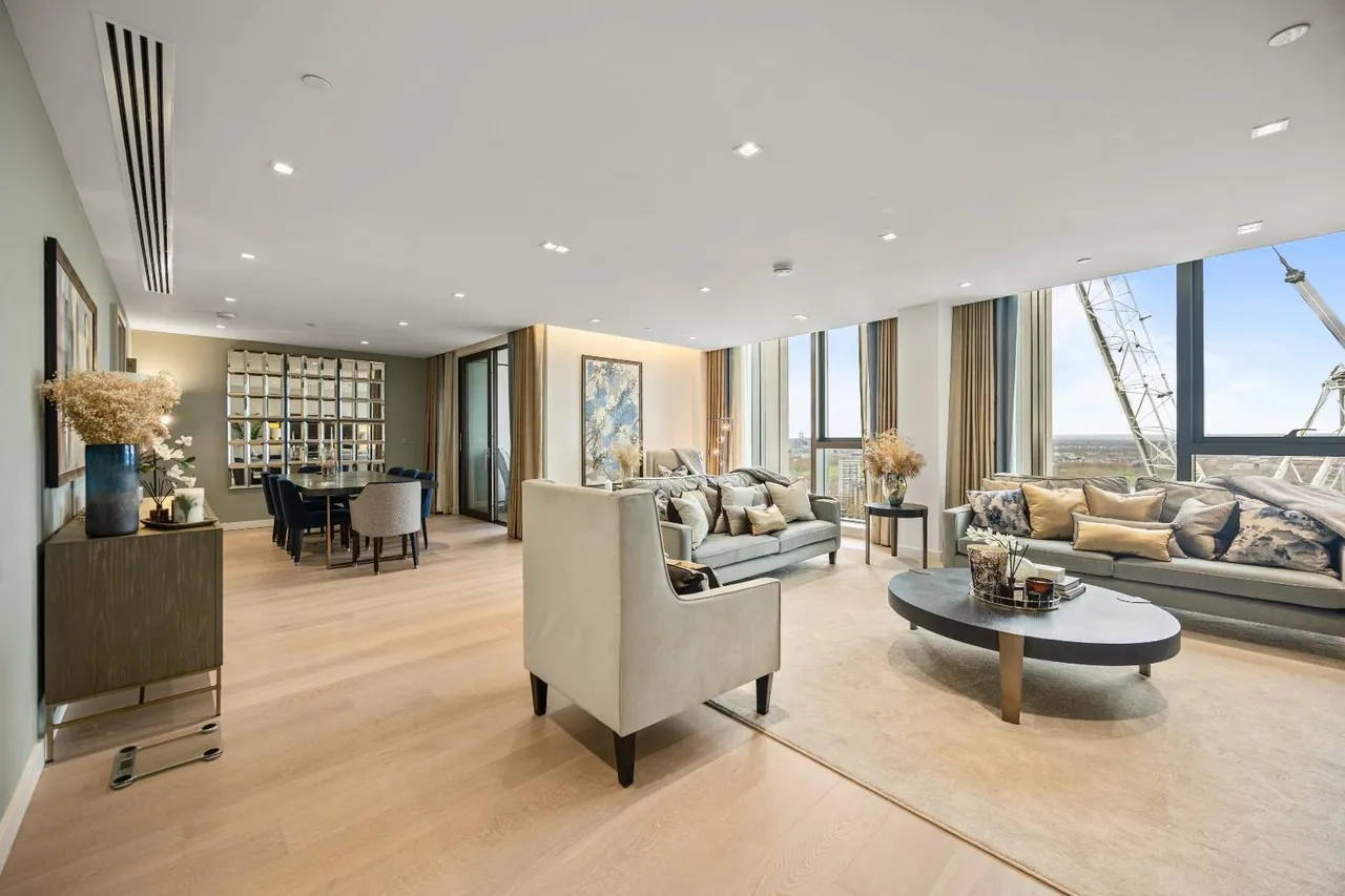 3 bed flat to rent — Newcastle Place Paddington, London W2 1BW