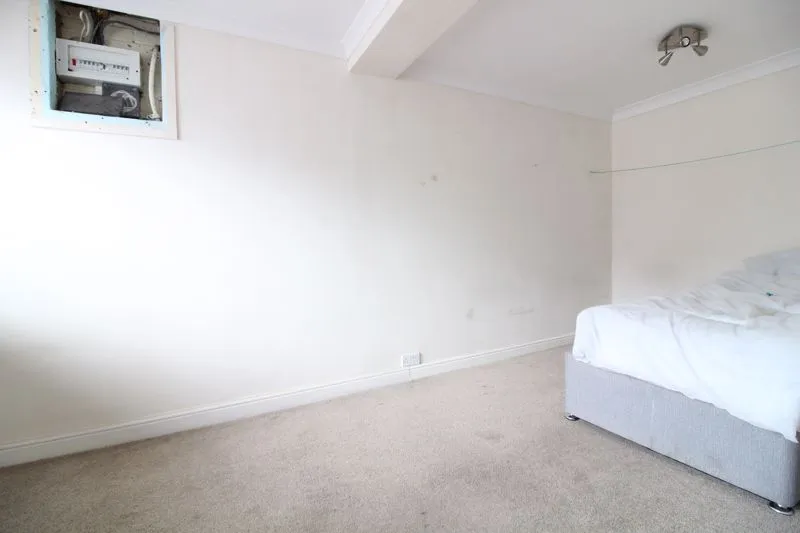 Milton Way Houghton Regis, Dunstable LU5 5UE, photo 8