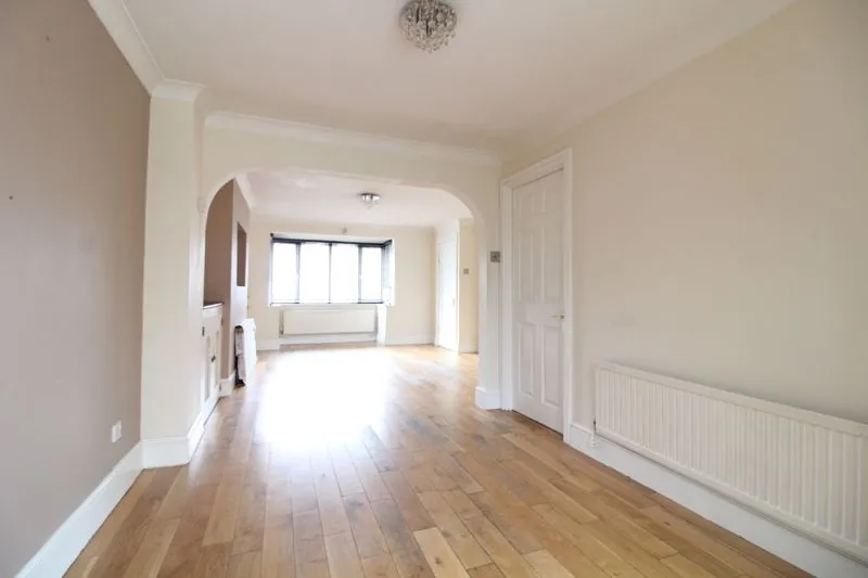 Milton Way Houghton Regis, Dunstable LU5 5UE, photo 6