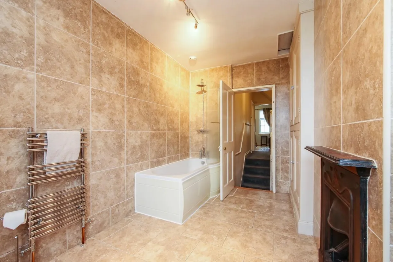 North Parade, Bootham, YO30, photo 20