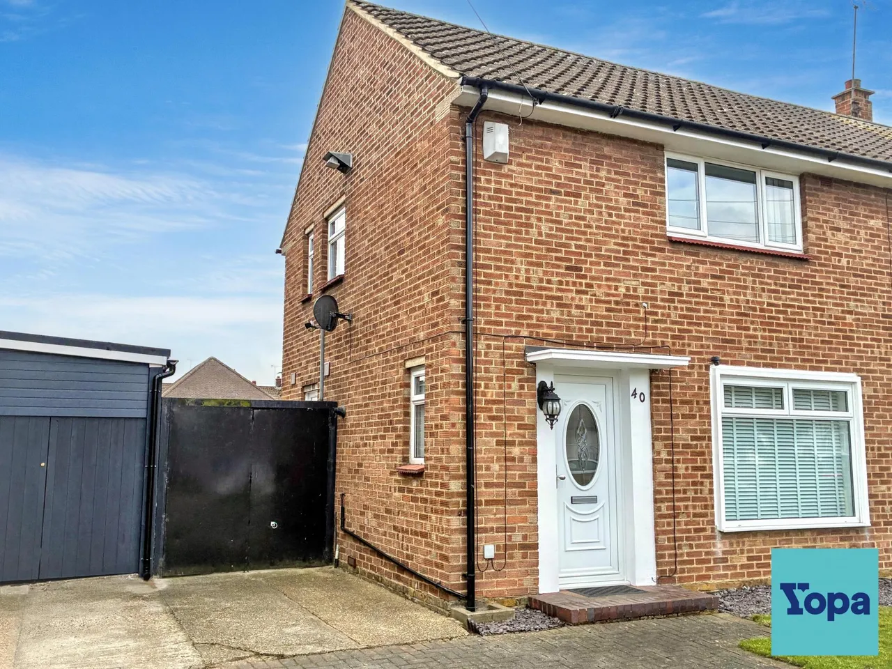 2 bed house for sale, Rayleigh Drive, Leigh-on-sea, SS9