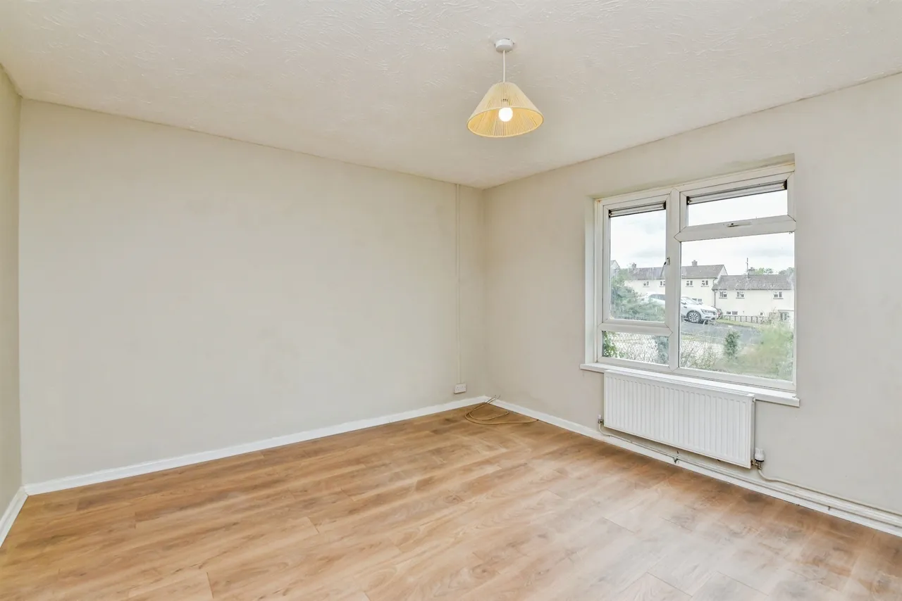 Hill Rise, Chippenham, photo 4