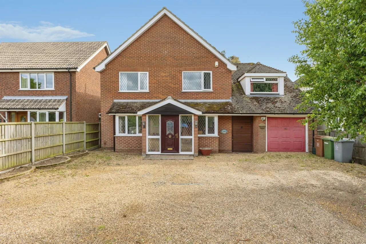 5 bed house for sale — Fifers Lane, Norwich