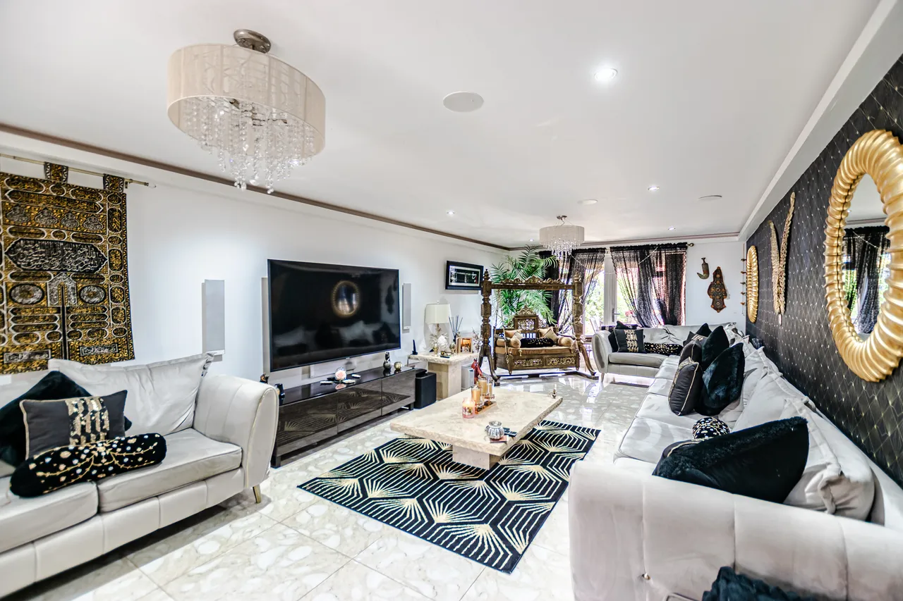 Clapham Avenue, Adel, LS16, photo 2