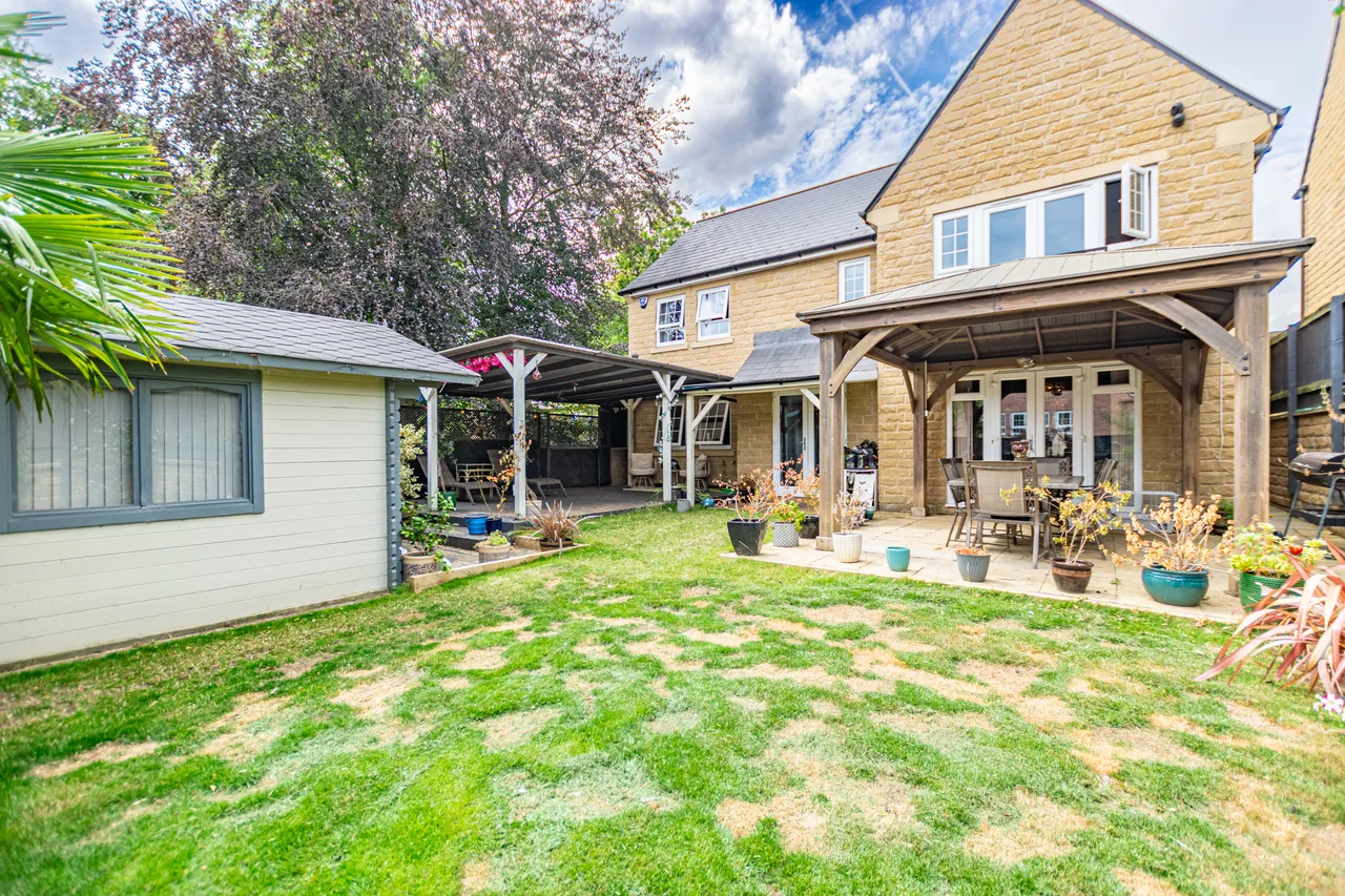 Clapham Avenue, Adel, LS16, photo 20