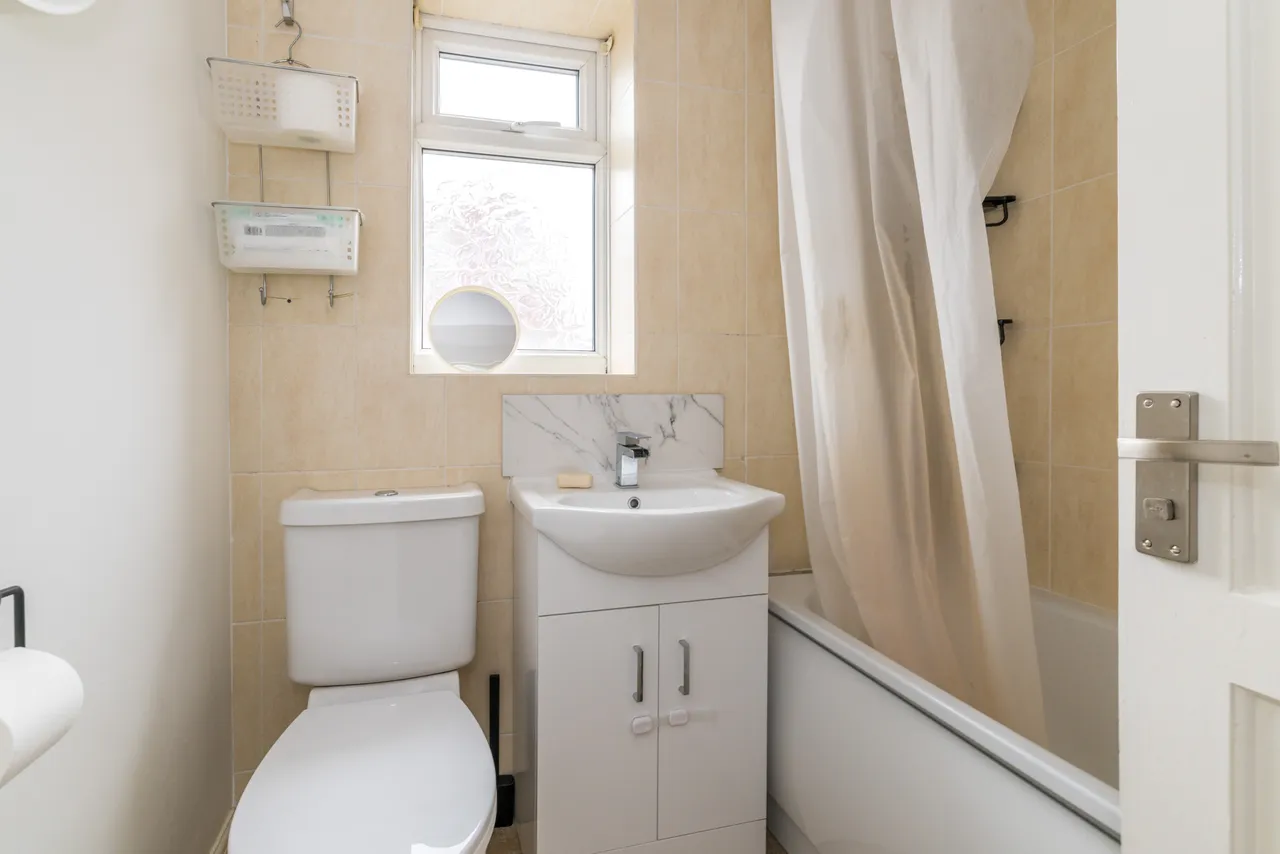 Lorne Street, Scholes, WN1, photo 7
