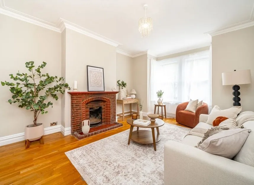 Mervyn Road, Northfields, W13, photo 2